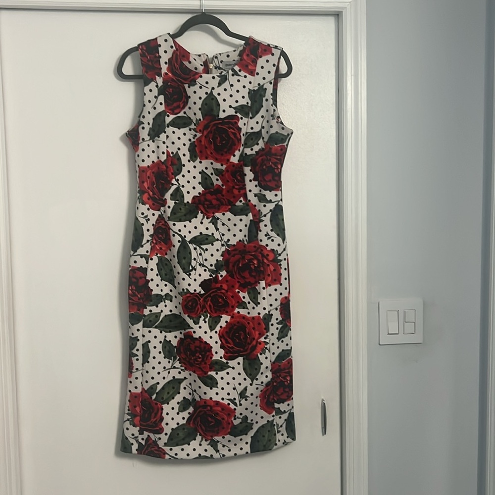 Floral Sleeveless Dress - Red and Black